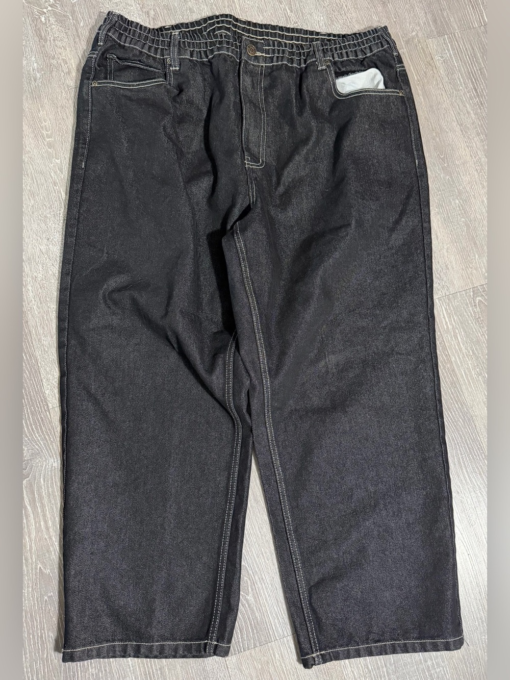 Men's Black Relaxed Elastic-Waist Jeans with Contrast Stitching